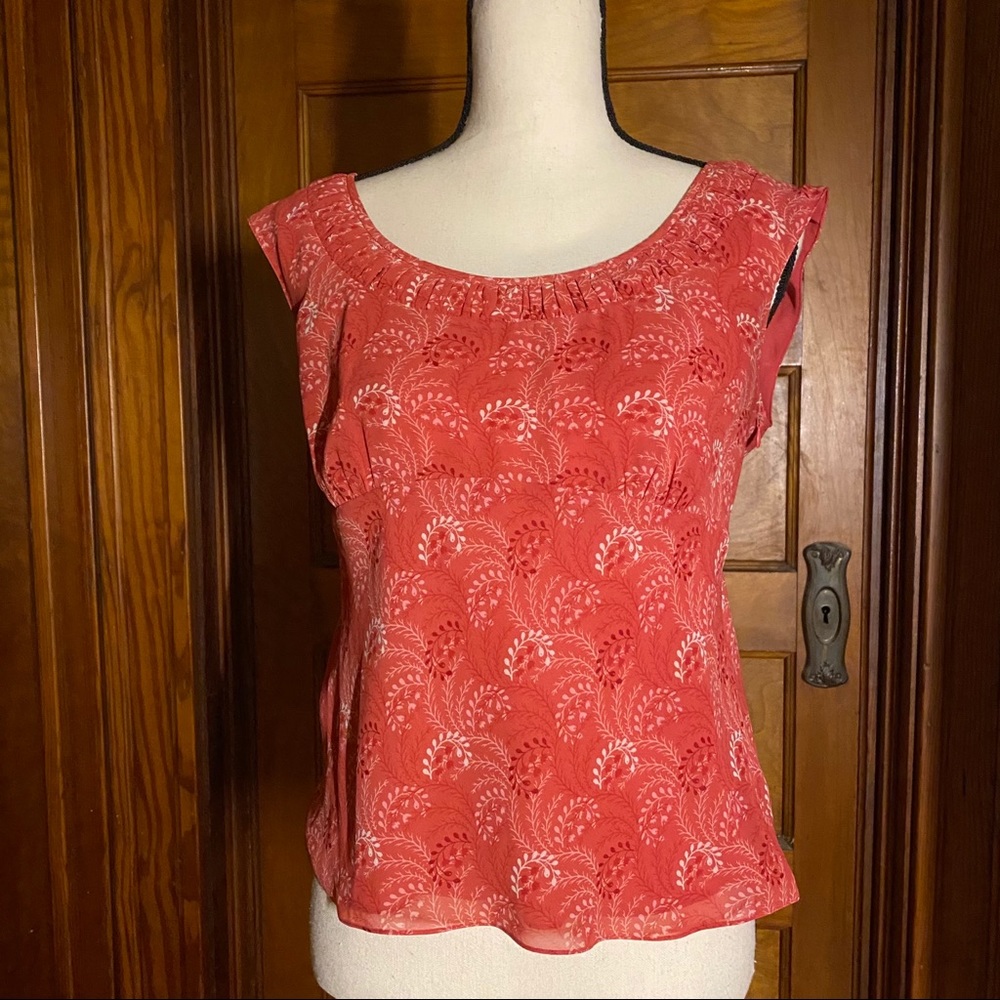 Ann Taylor red silky cap-sleeved shell